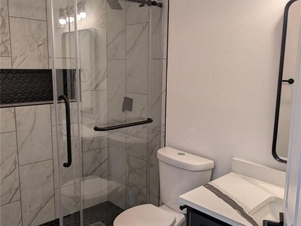 1310  Rosewood Lane , Lancaster Texas 75146