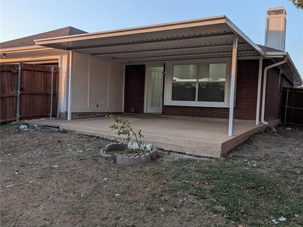 1310  Rosewood Lane , Lancaster Texas 75146