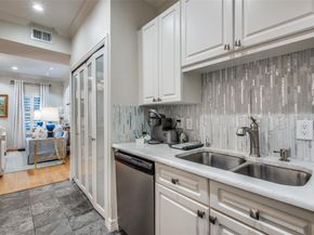 3400  Welborn Street  127, Dallas Texas 75219