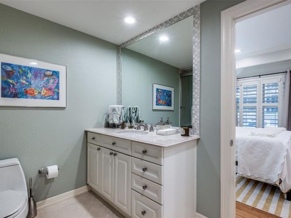 3400  Welborn Street  127, Dallas Texas 75219