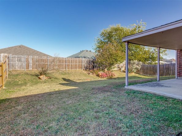 941  La Sierra Drive , Crowley Texas 76036