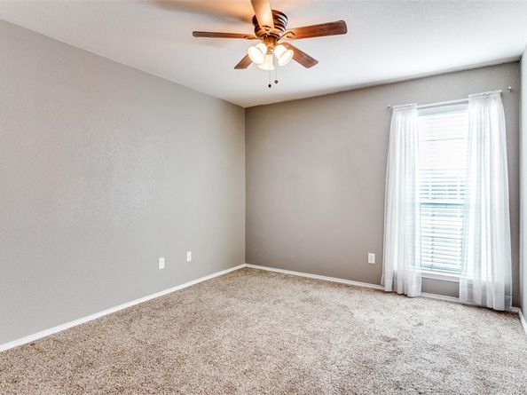 941  La Sierra Drive , Crowley Texas 76036