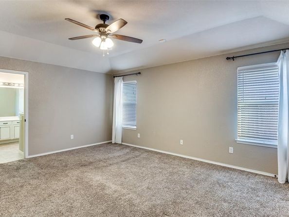 941  La Sierra Drive , Crowley Texas 76036