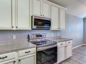 941  La Sierra Drive , Crowley Texas 76036