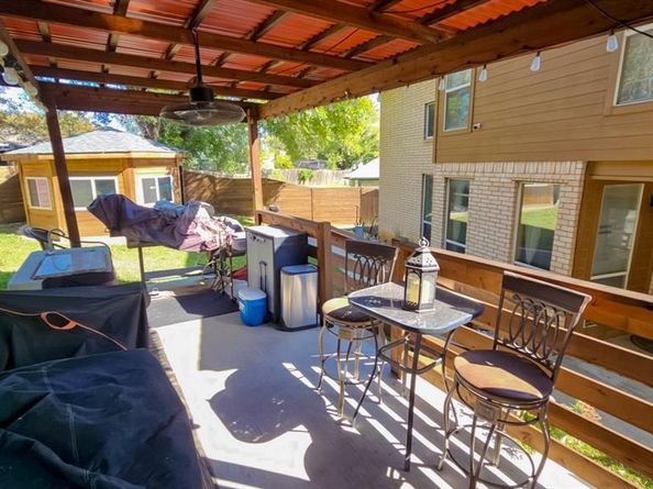 1812  Haley Circle , Carrollton Texas 75006