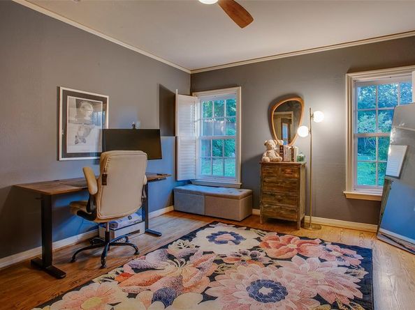 1930  Marydale Drive , Dallas Texas 75208