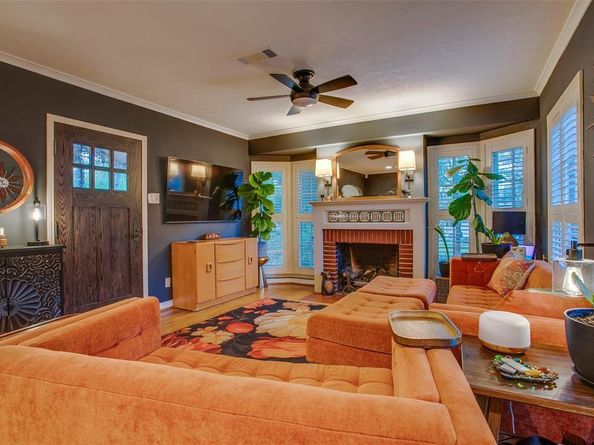 1930  Marydale Drive , Dallas Texas 75208