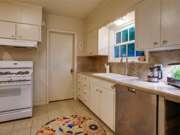 1930  Marydale Drive , Dallas Texas 75208