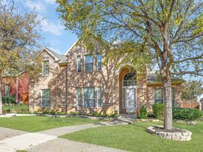 1105  Candlewood Trail , Irving Texas 75063