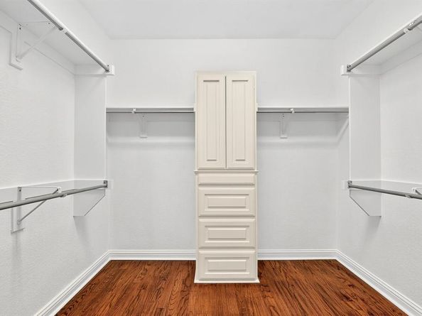 1105  Candlewood Trail , Irving Texas 75063