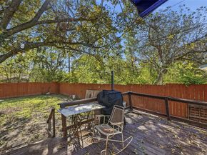 1528  Valley View Street , Mesquite Texas 75149