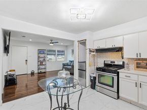 1528  Valley View Street , Mesquite Texas 75149