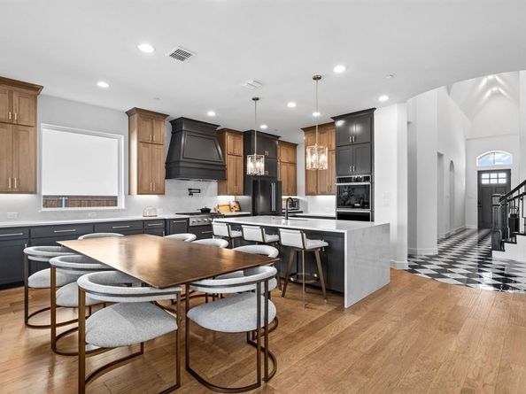 8736  Edgewater Drive , The Colony Texas 75056