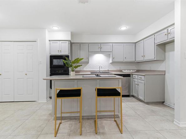 6209  Sea Meadow Drive , Fort Worth Texas 76132