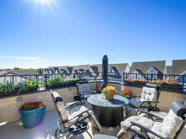 204 S Village Way , Lewisville Texas 75057