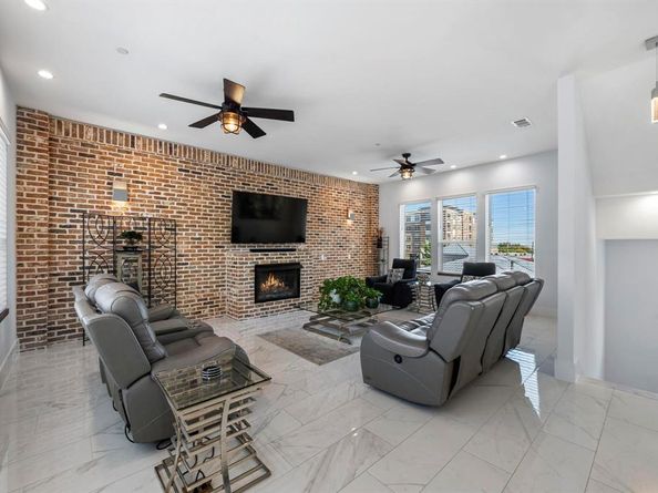 204 S Village Way , Lewisville Texas 75057