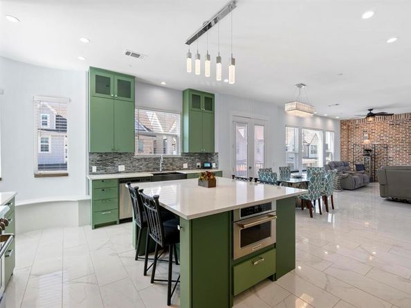 204 S Village Way , Lewisville Texas 75057