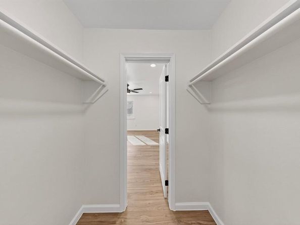 5731  Harvest Hill Road  1044, Dallas Texas 75230