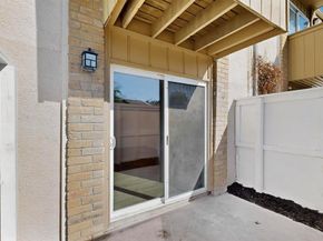 5731  Harvest Hill Road  1044, Dallas Texas 75230