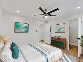 5731  Harvest Hill Road  1044, Dallas Texas 75230