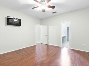 3521  Apple Valley Way , Dallas Texas 75227