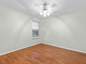 3521  Apple Valley Way , Dallas Texas 75227