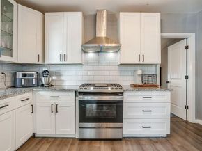 1220 W Arlington Avenue , Fort Worth Texas 76110