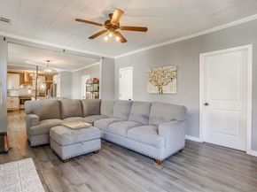 1220 W Arlington Avenue , Fort Worth Texas 76110