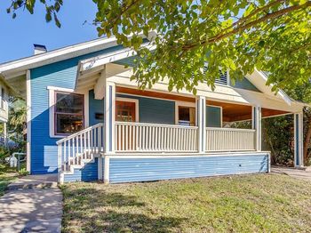 1220 W Arlington Avenue 