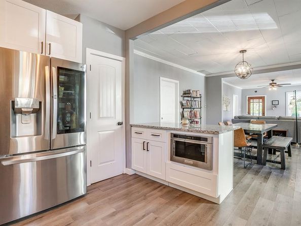 1220 W Arlington Avenue , Fort Worth Texas 76110