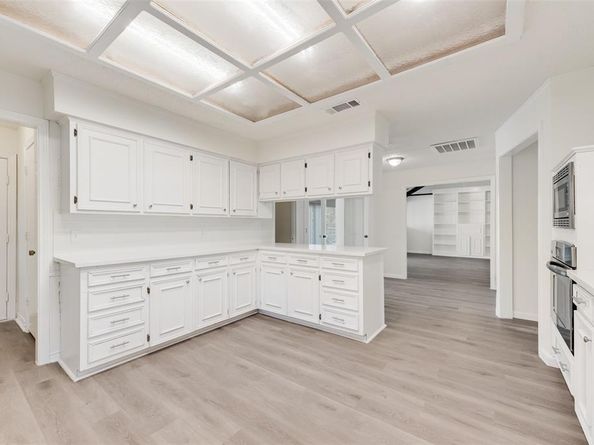 1735  Plummer Drive , Rockwall Texas 75087