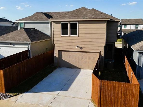 3016  PECAN FARM Lane , Fort Worth Texas 76140