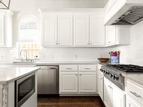 6828  Chevy Chase Avenue , Dallas Texas 75225