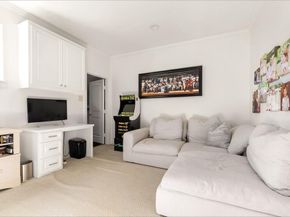 6828  Chevy Chase Avenue , Dallas Texas 75225