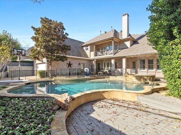 6828  Chevy Chase Avenue , Dallas Texas 75225