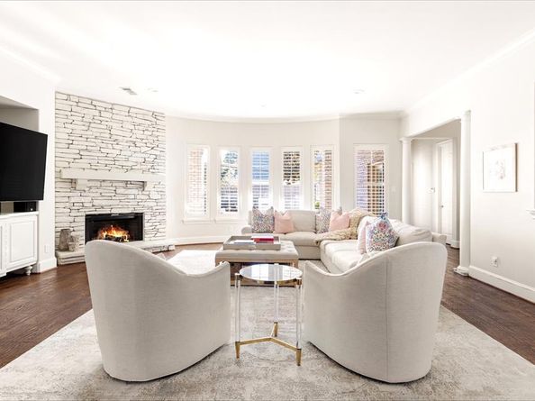 6828  Chevy Chase Avenue , Dallas Texas 75225