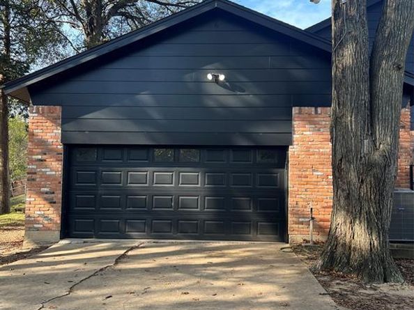 2944  King Cole Drive , Dallas Texas 75216