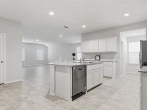 1760  GILLENS Avenue , Fort Worth Texas 76140