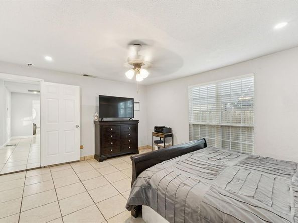 2903  MT VERNON Avenue , Fort Worth Texas 76103