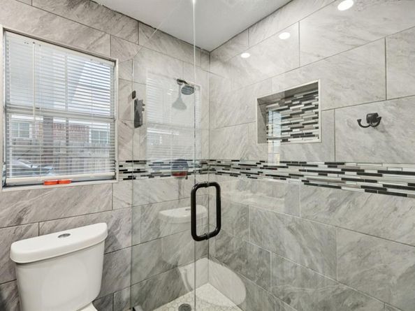 2903  MT VERNON Avenue , Fort Worth Texas 76103