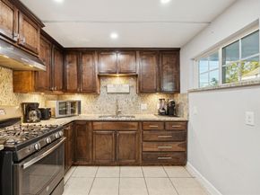 2903  MT VERNON Avenue , Fort Worth Texas 76103