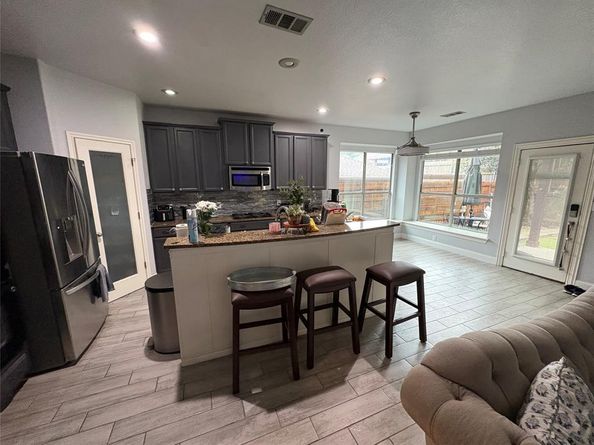 3308  Count Drive , Fort Worth Texas 76244