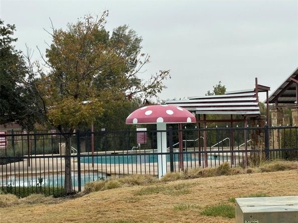 3308  Count Drive , Fort Worth Texas 76244