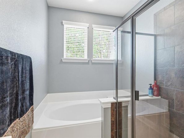 827  Vashon Drive , Allen Texas 75013