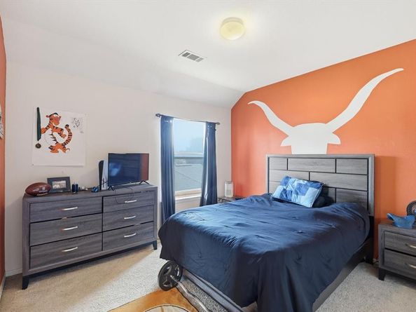 2812  Tranquilo Drive , Grand Prairie Texas 75054