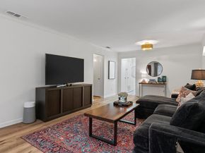 10803  Sandpiper Lane  8, Dallas Texas 75230