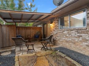 10803  Sandpiper Lane  8, Dallas Texas 75230