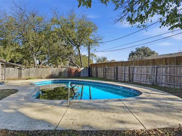 6520  Yarmouth Avenue , North Richland Hills Texas 76182