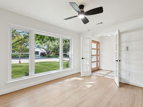 11329  Gatewood Place , Dallas Texas 75218