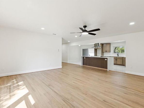 11329  Gatewood Place , Dallas Texas 75218